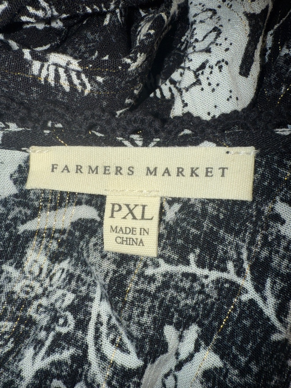 Farmers Market Size Petite XL Black Paisley Floral Print Top - Picture 6 of 6